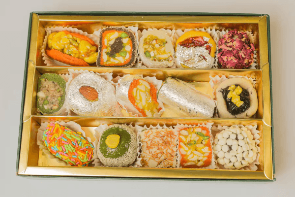 24 CARATS MITHAI MAGIC GIFT BOX
