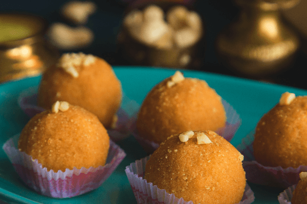 Besan Laddu